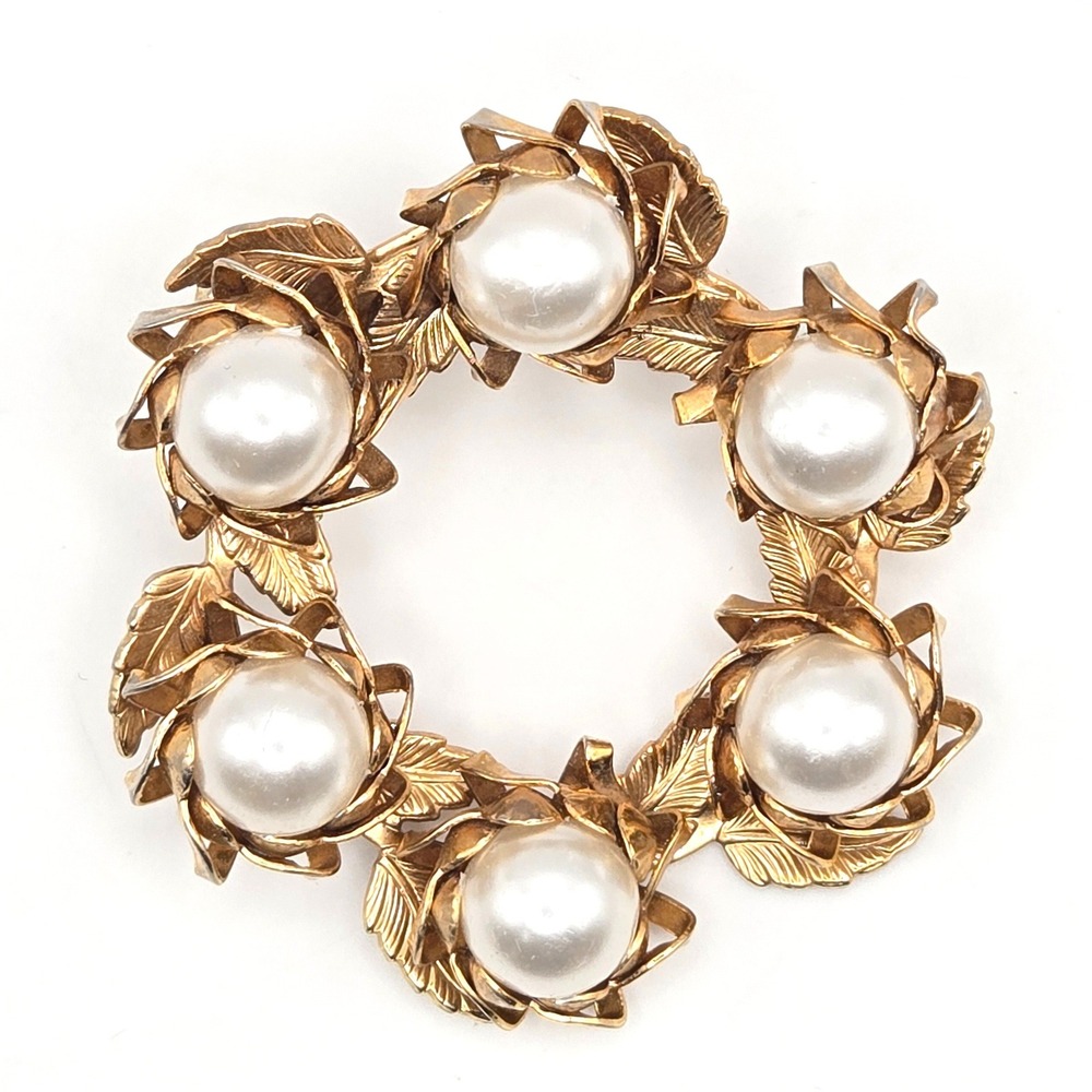 Vintage Gold Tone Wreath Brooch Pin with White Glass Faux Pearls and Leaf Design